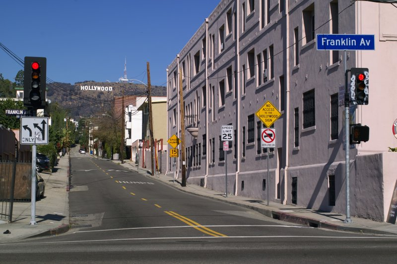 Illustration for article titled Why People Keep Trying to Erase the Hollywood Sign From Google Maps